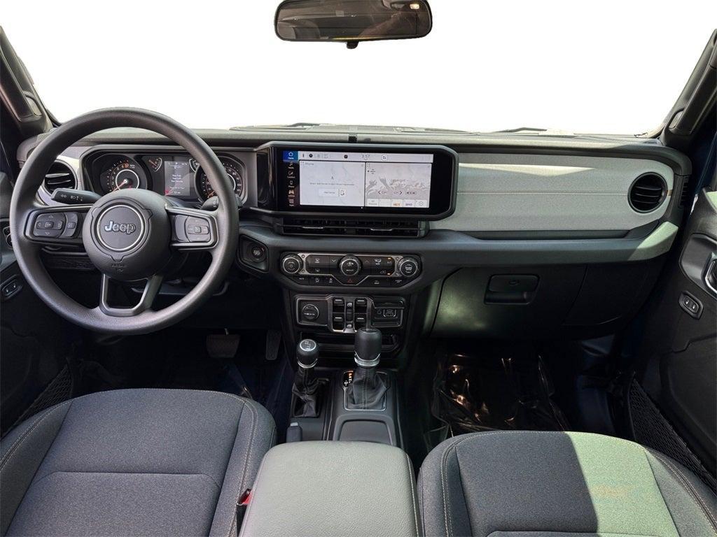 new 2025 Jeep Gladiator car, priced at $41,592