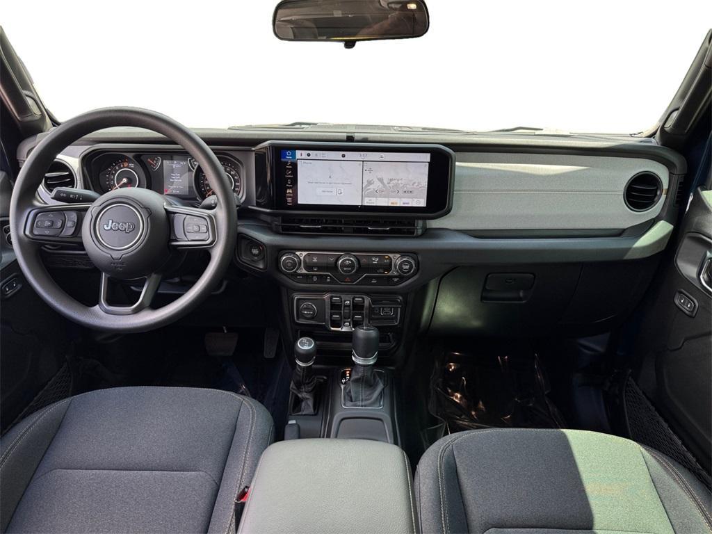 new 2025 Jeep Gladiator car, priced at $41,592