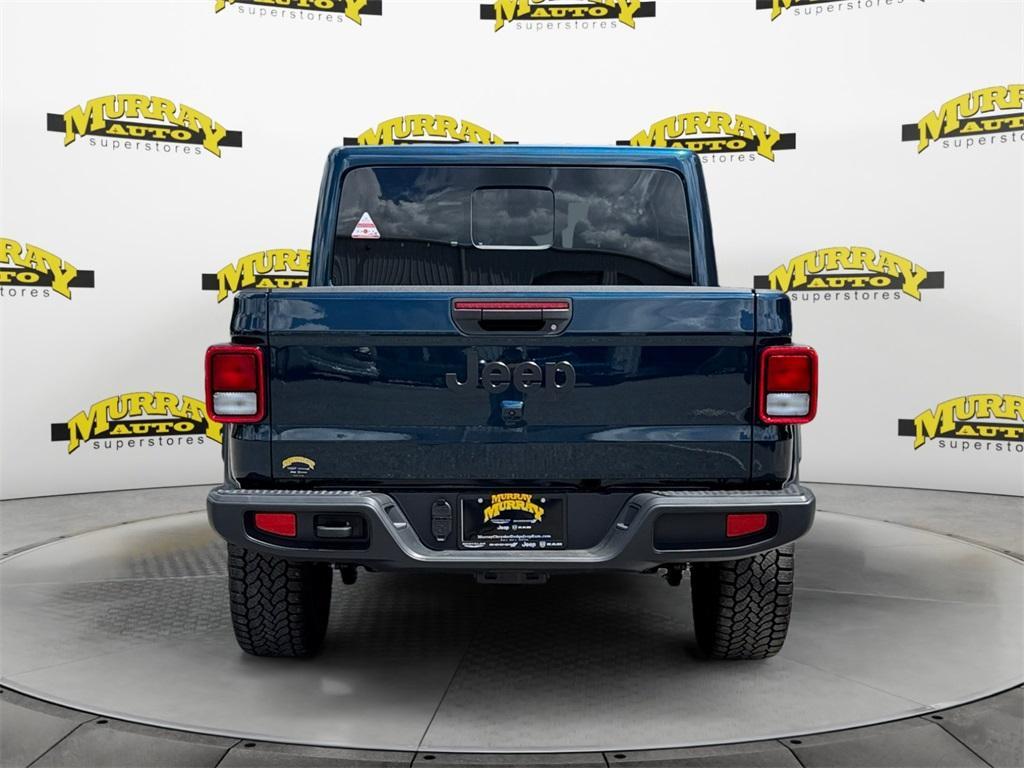 new 2025 Jeep Gladiator car, priced at $41,592