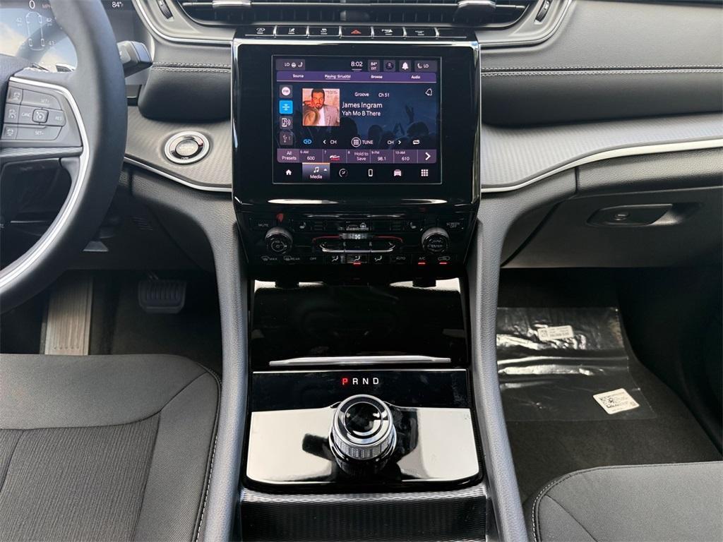new 2025 Jeep Grand Cherokee L car, priced at $37,915