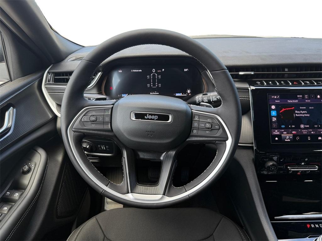 new 2025 Jeep Grand Cherokee L car, priced at $37,915