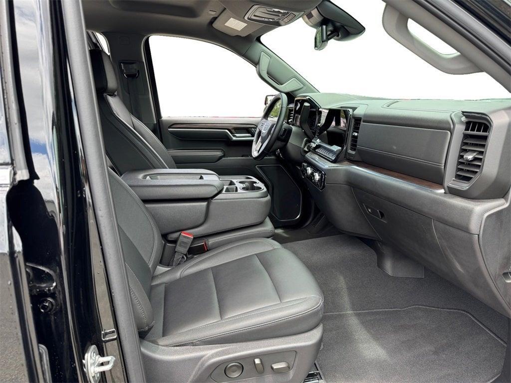 used 2025 GMC Sierra 1500 car, priced at $52,000