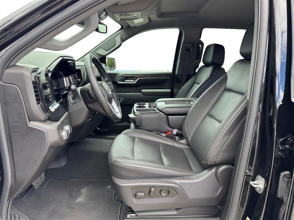 used 2025 GMC Sierra 1500 car, priced at $52,000