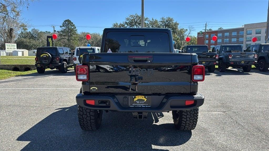 new 2025 Jeep Gladiator car, priced at $42,473