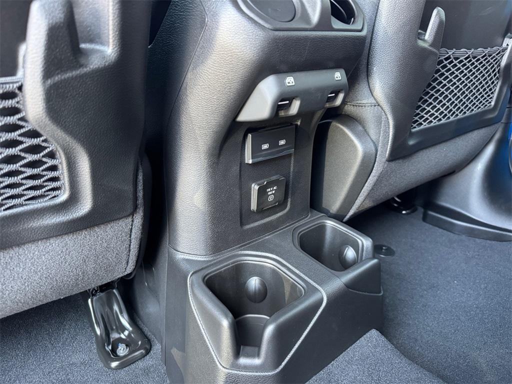 new 2025 Jeep Wrangler car, priced at $54,633