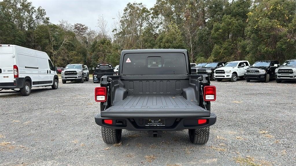 new 2025 Jeep Gladiator car, priced at $39,114