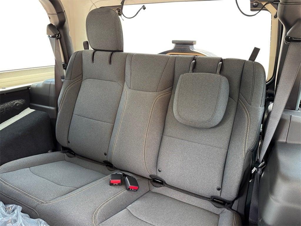 new 2025 Jeep Wrangler car, priced at $924,767