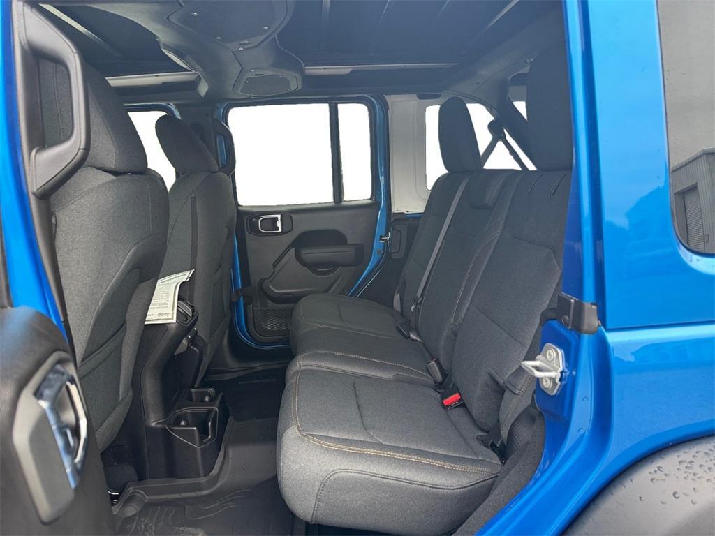 new 2025 Jeep Wrangler car, priced at $40,082