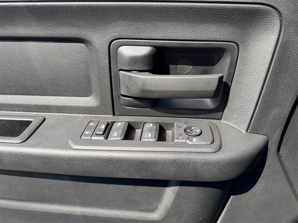 new 2025 Ram 3500 car, priced at $68,654