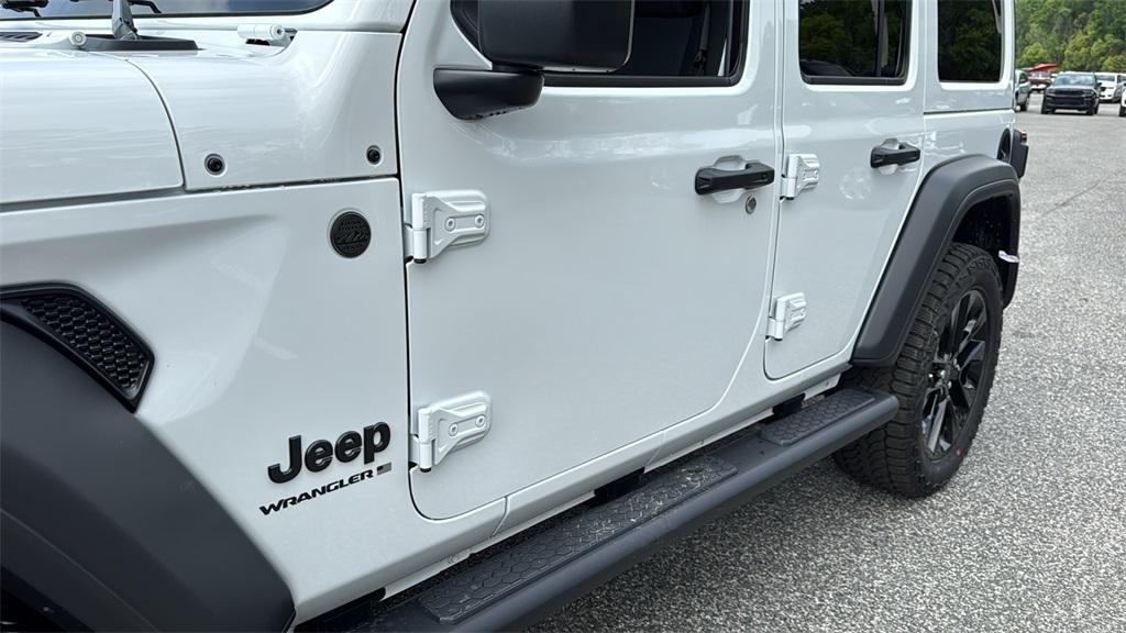 new 2025 Jeep Wrangler car, priced at $54,824