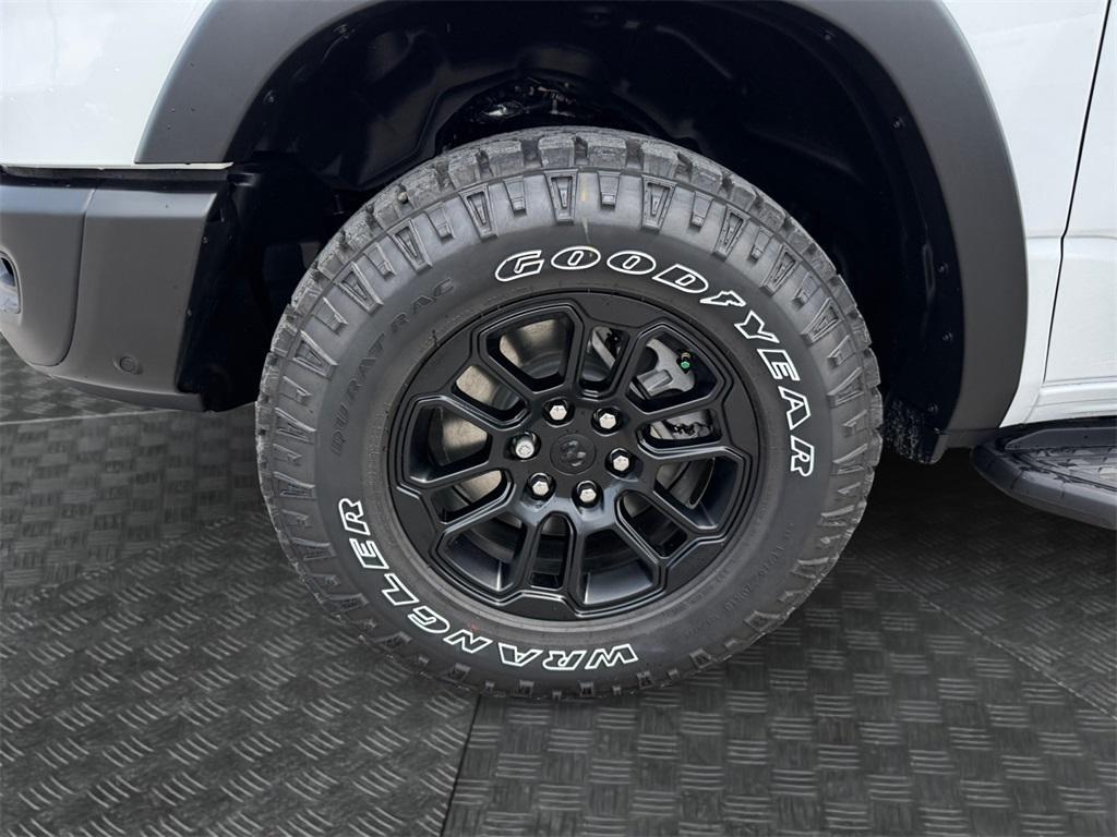 new 2025 Ram 1500 car, priced at $53,237