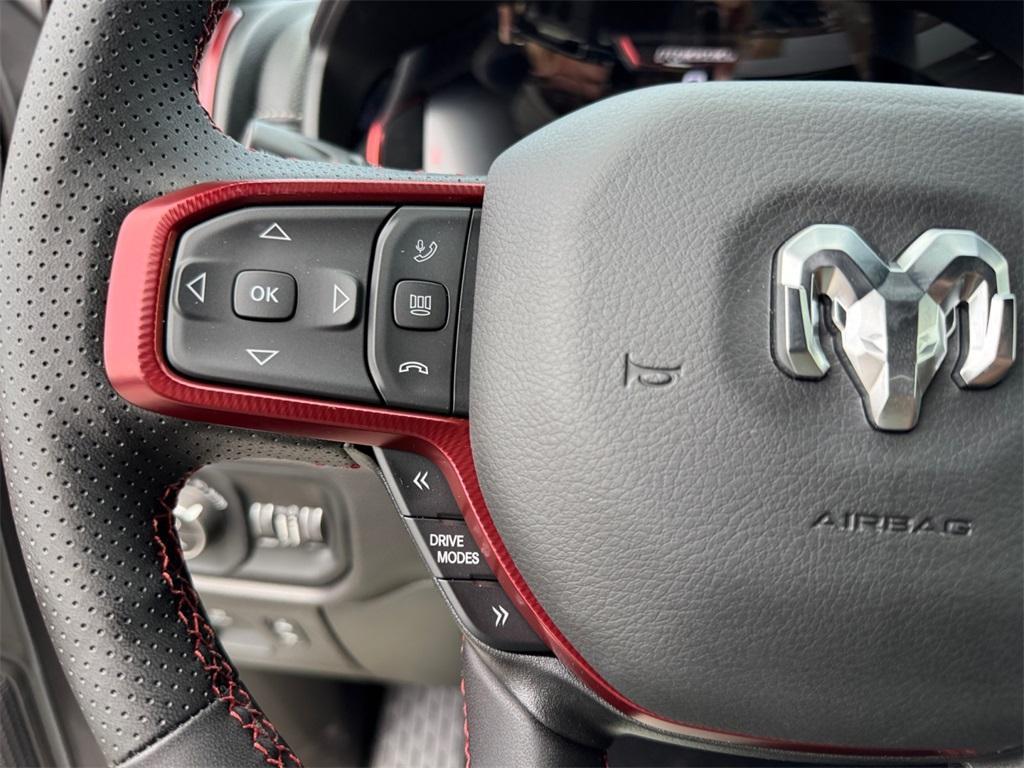new 2025 Ram 1500 car, priced at $53,237
