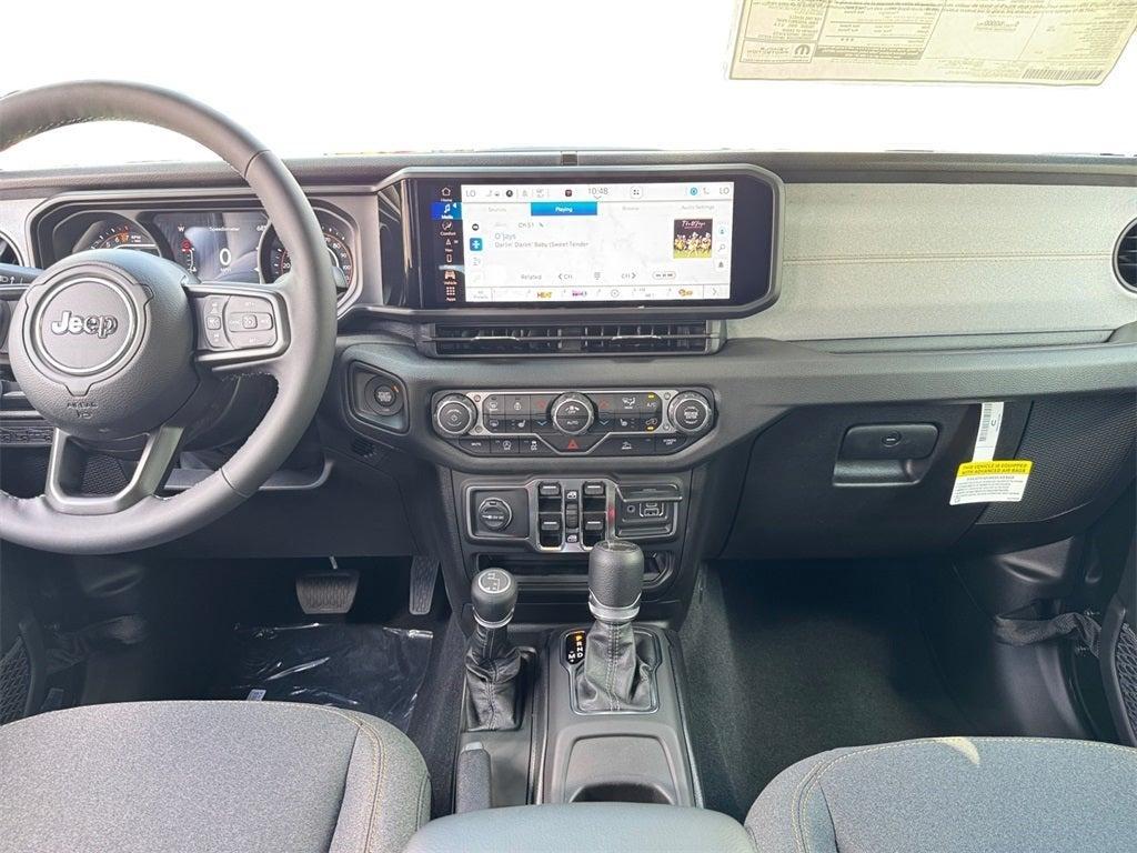 new 2025 Jeep Gladiator car, priced at $47,521