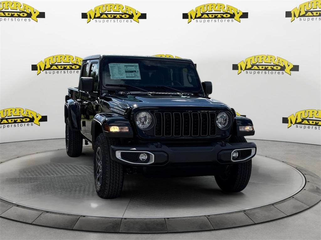 new 2025 Jeep Gladiator car, priced at $47,521