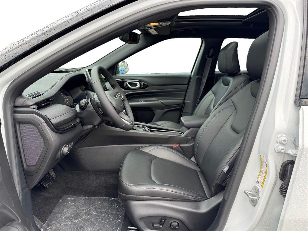 new 2025 Jeep Compass car, priced at $36,733