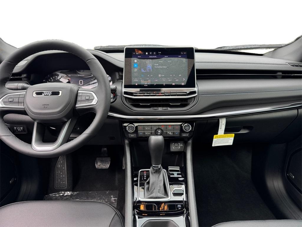 new 2025 Jeep Compass car, priced at $34,811