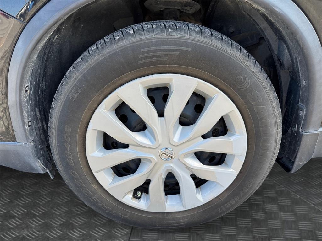 used 2020 Nissan Rogue car, priced at $14,981