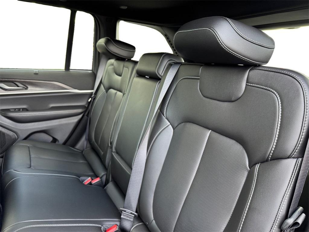 new 2025 Jeep Grand Cherokee car, priced at $50,891