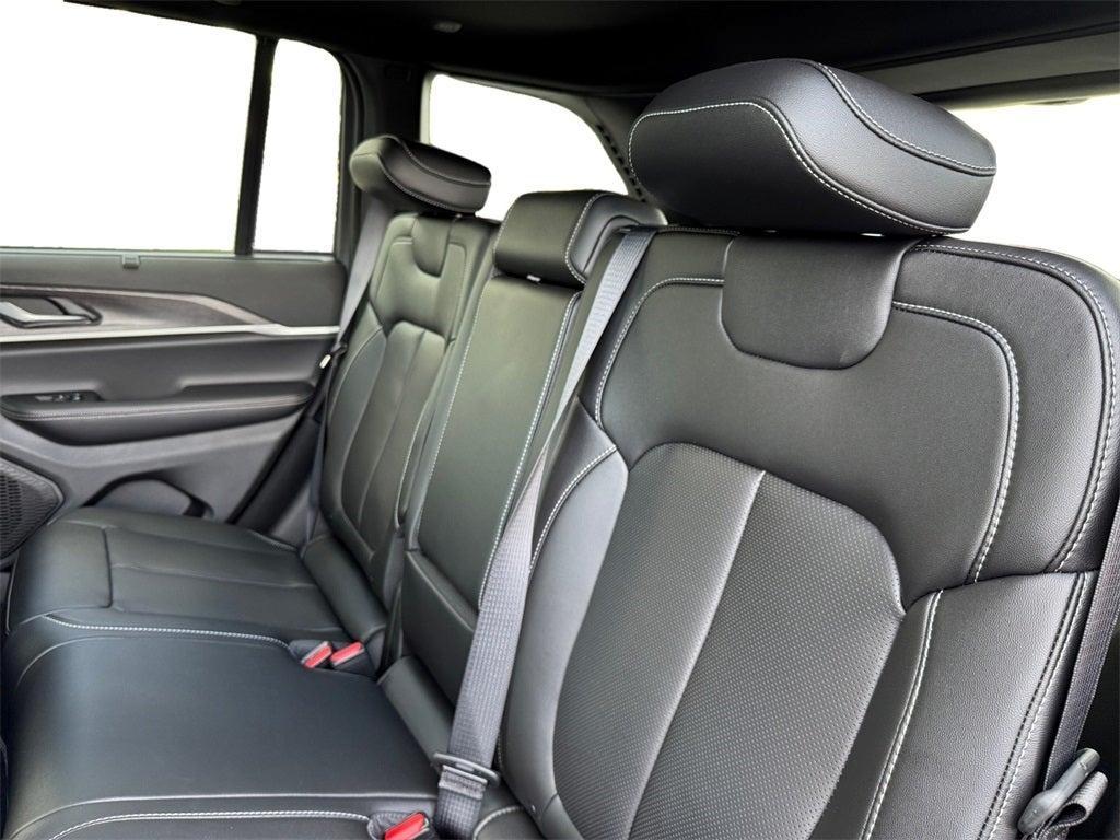 new 2025 Jeep Grand Cherokee car, priced at $42,120