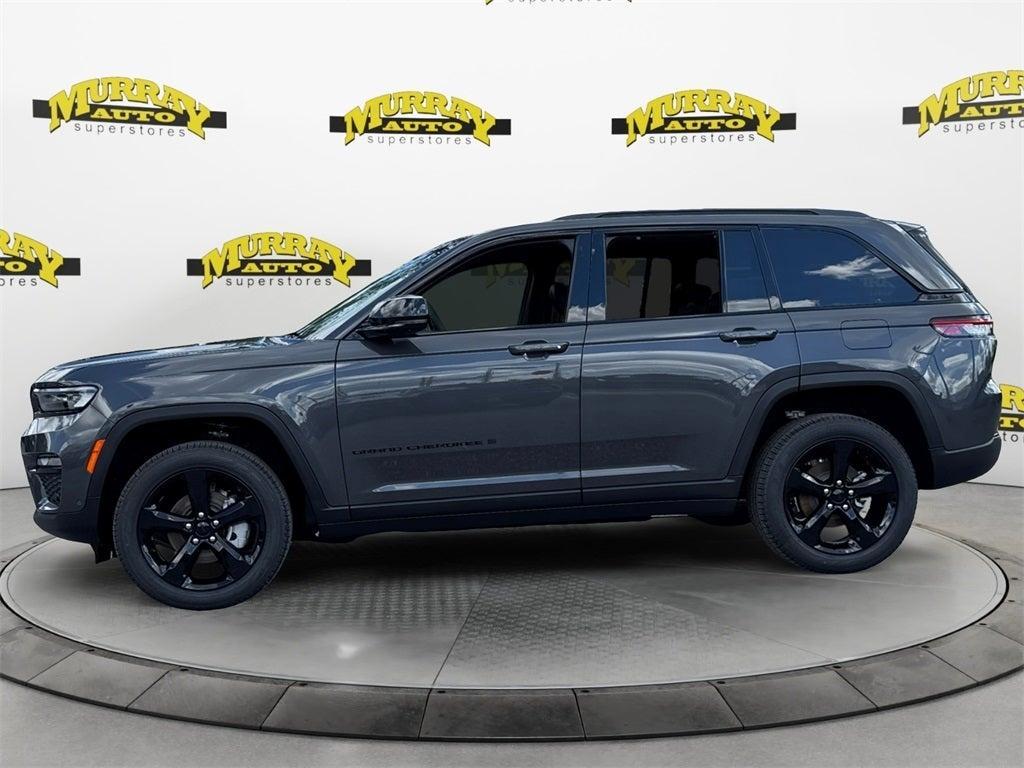 new 2025 Jeep Grand Cherokee car, priced at $42,120