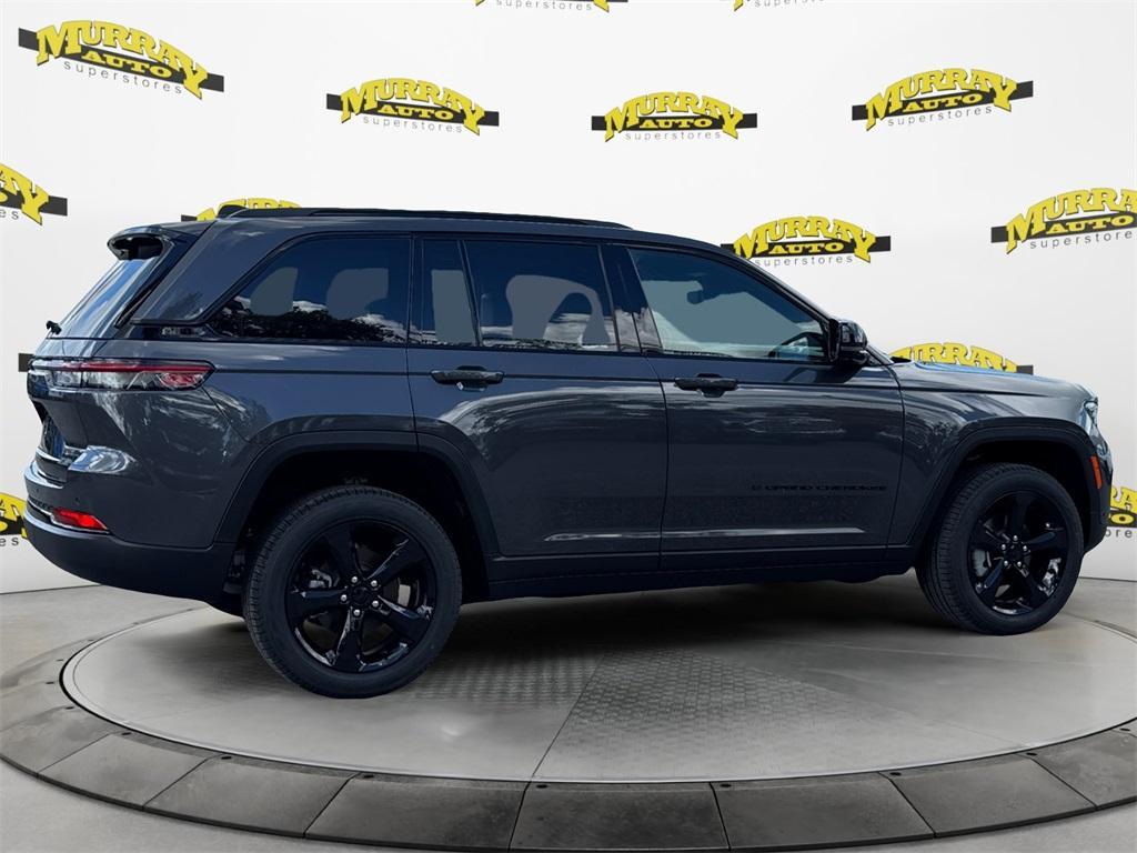 new 2025 Jeep Grand Cherokee car, priced at $50,891