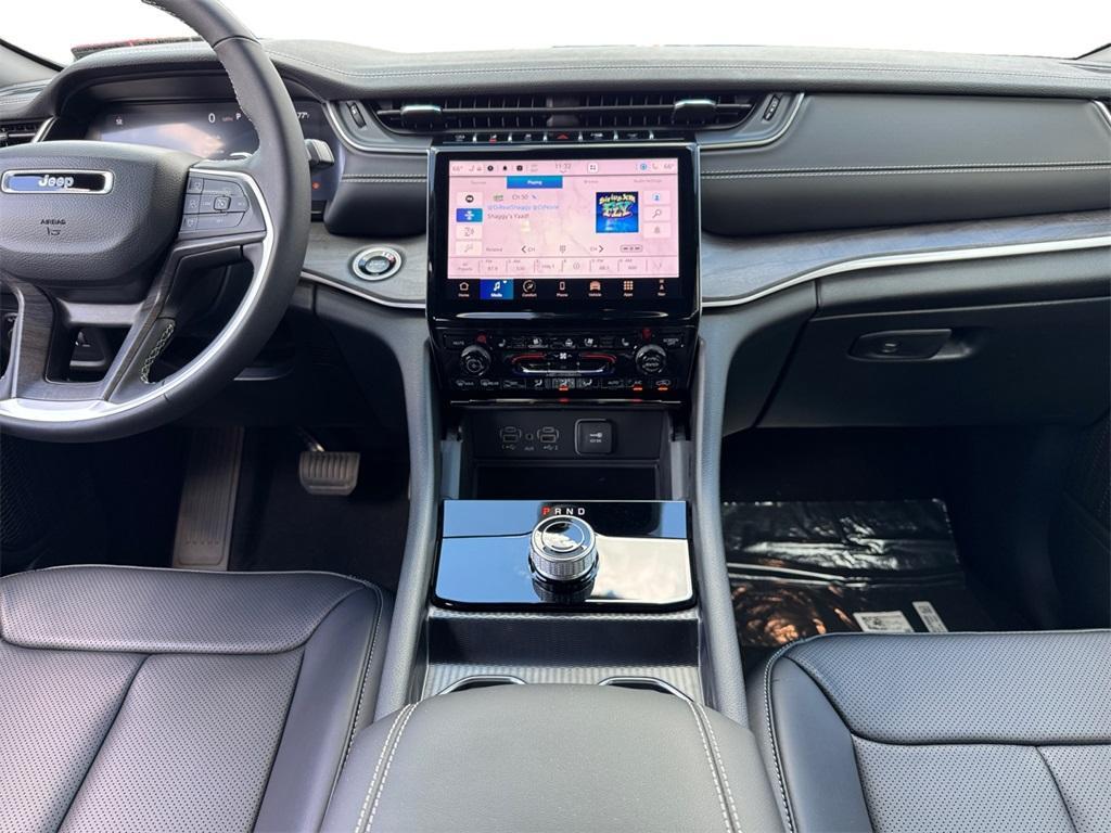 new 2025 Jeep Grand Cherokee car, priced at $50,891