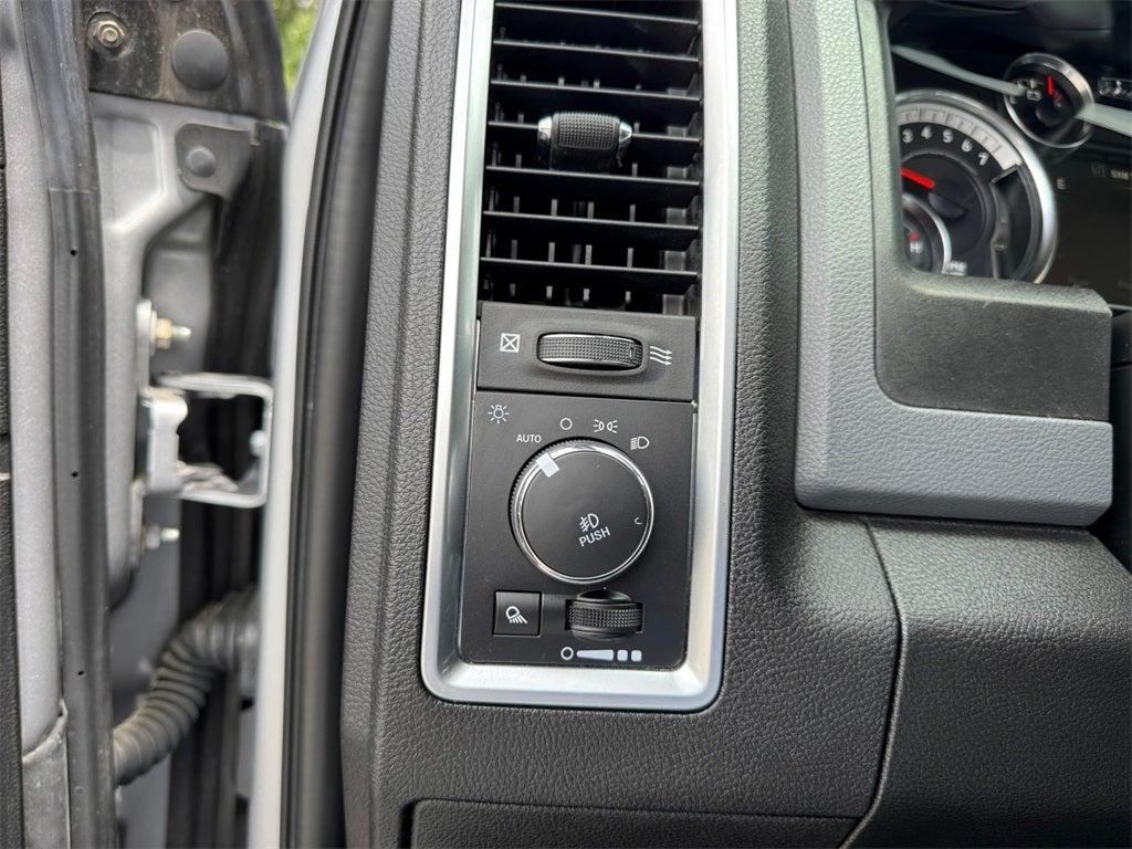 used 2019 Ram 1500 Classic car, priced at $29,933
