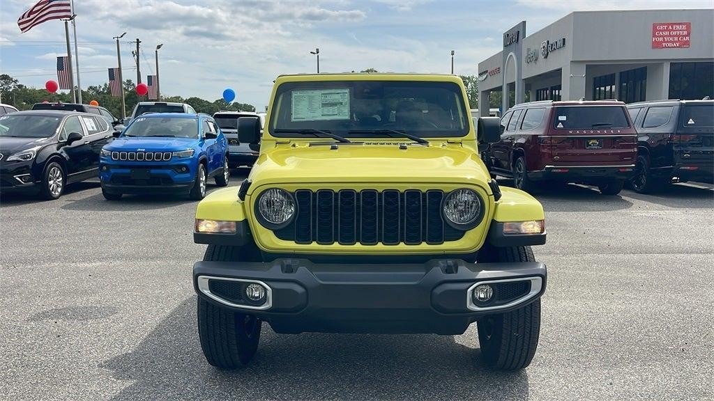 new 2024 Jeep Gladiator car, priced at $44,495