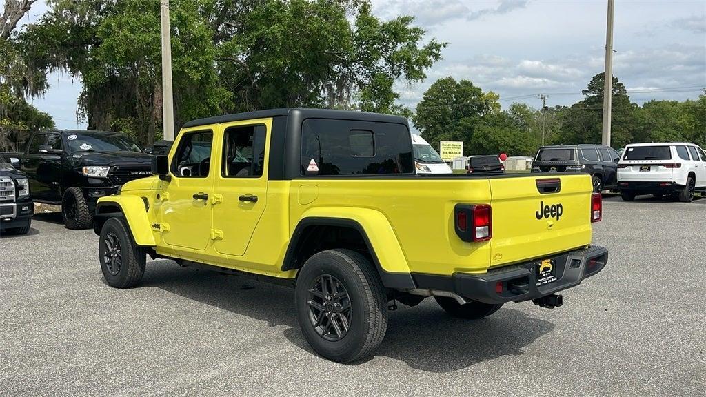 new 2024 Jeep Gladiator car, priced at $44,495