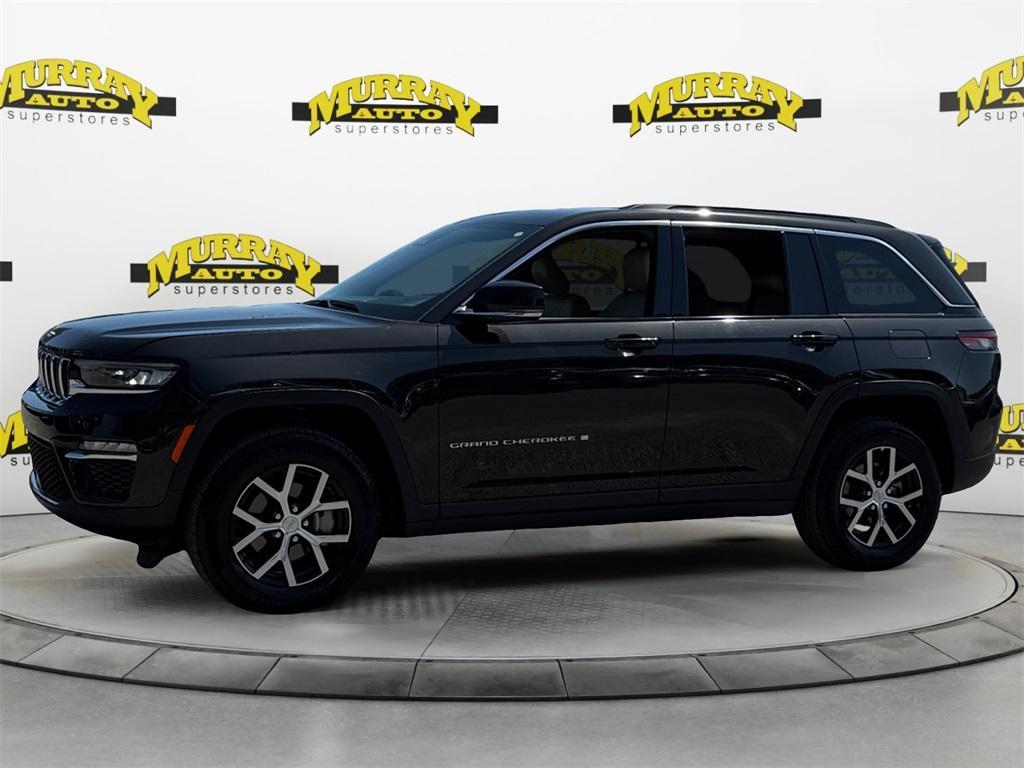 used 2024 Jeep Grand Cherokee car, priced at $41,880