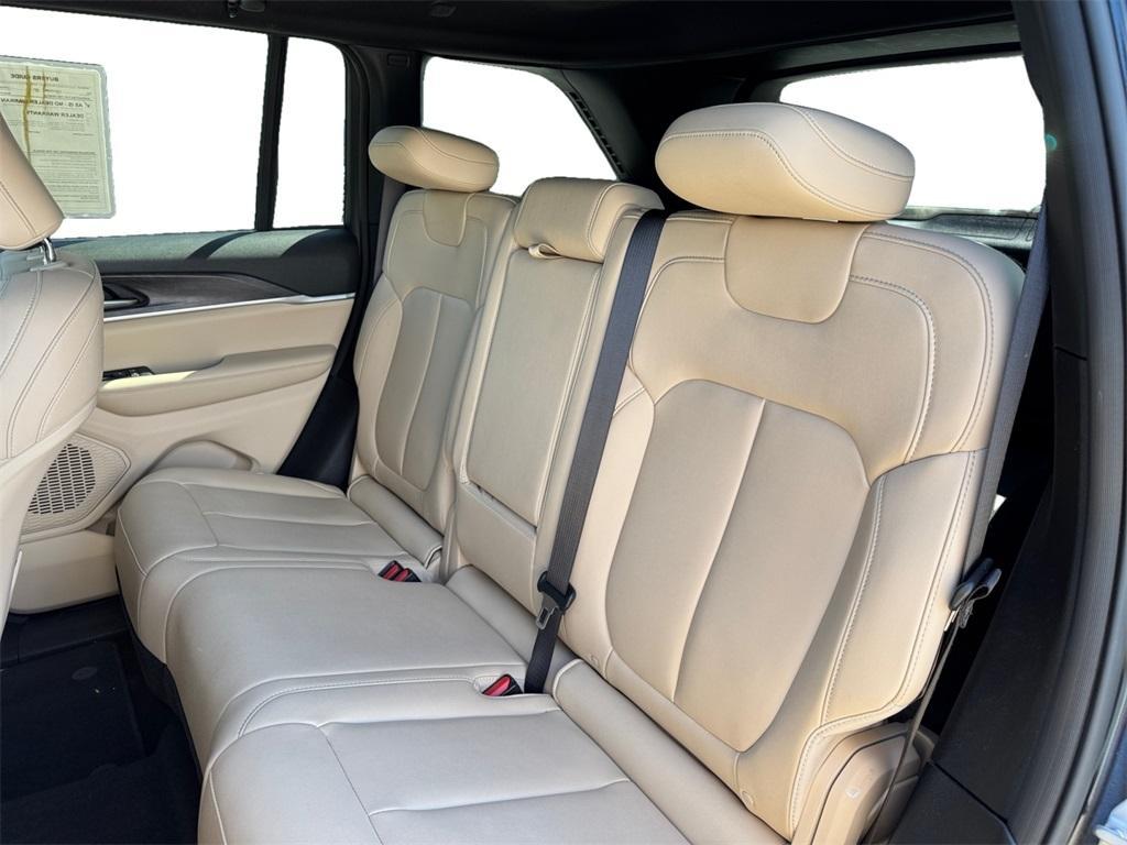 used 2024 Jeep Grand Cherokee car, priced at $37,000