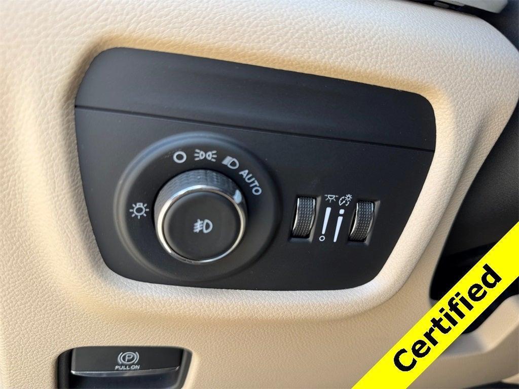 used 2024 Jeep Grand Cherokee car, priced at $35,500