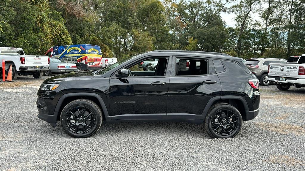 new 2025 Jeep Compass car, priced at $25,999