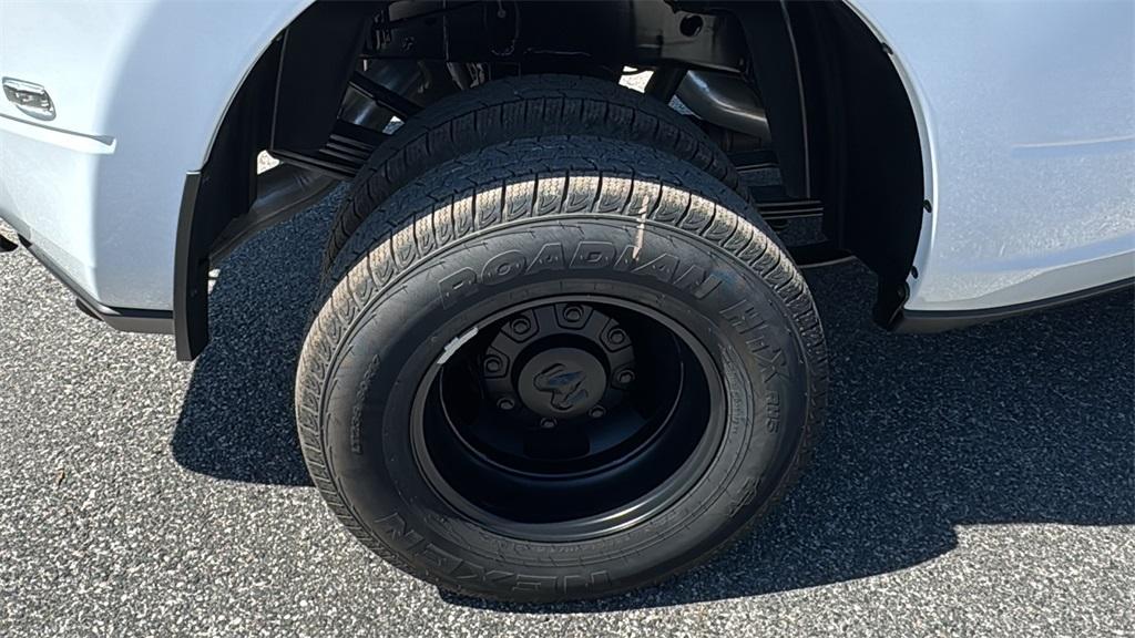 new 2025 Ram 3500 car, priced at $71,730