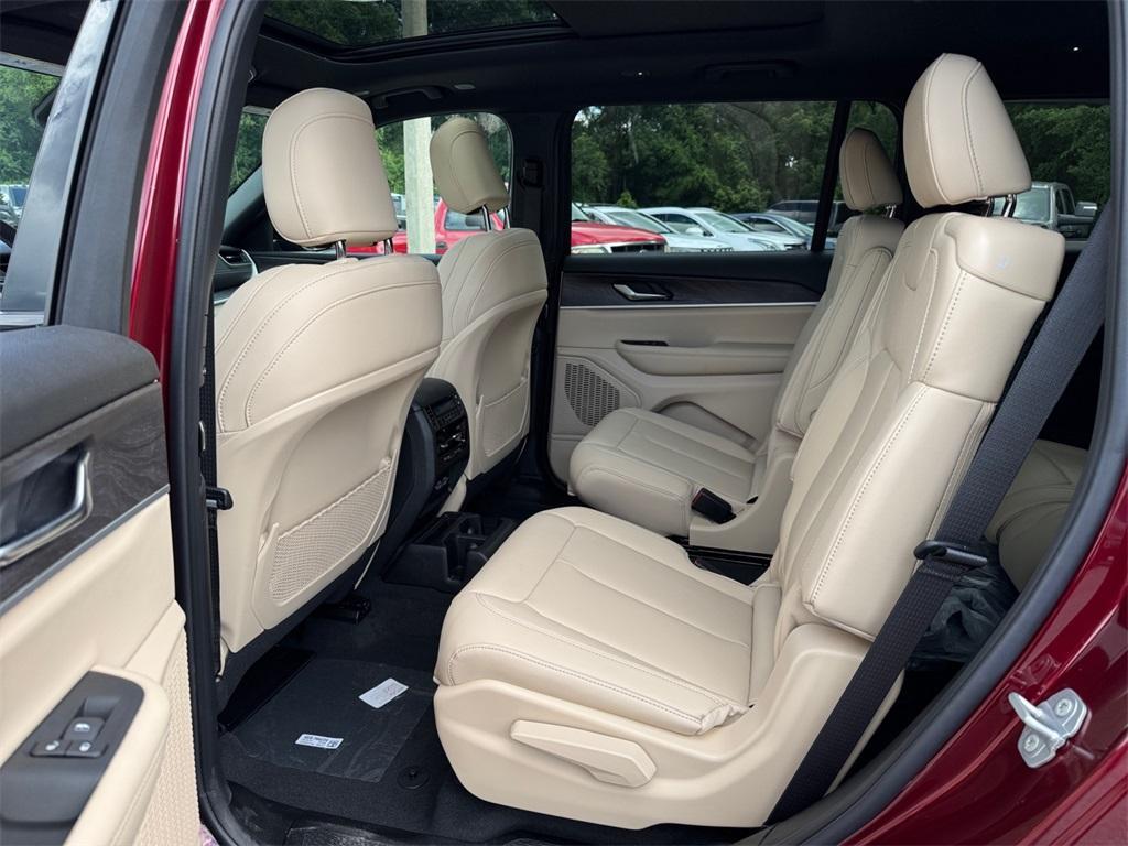 new 2025 Jeep Grand Cherokee L car, priced at $45,941