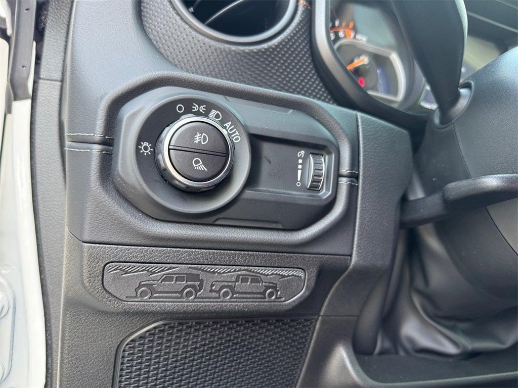 new 2025 Jeep Gladiator car, priced at $50,082
