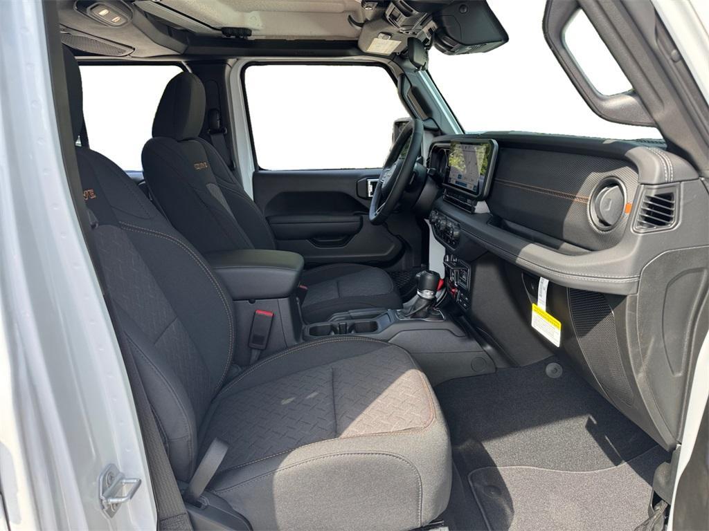 new 2025 Jeep Gladiator car, priced at $50,082