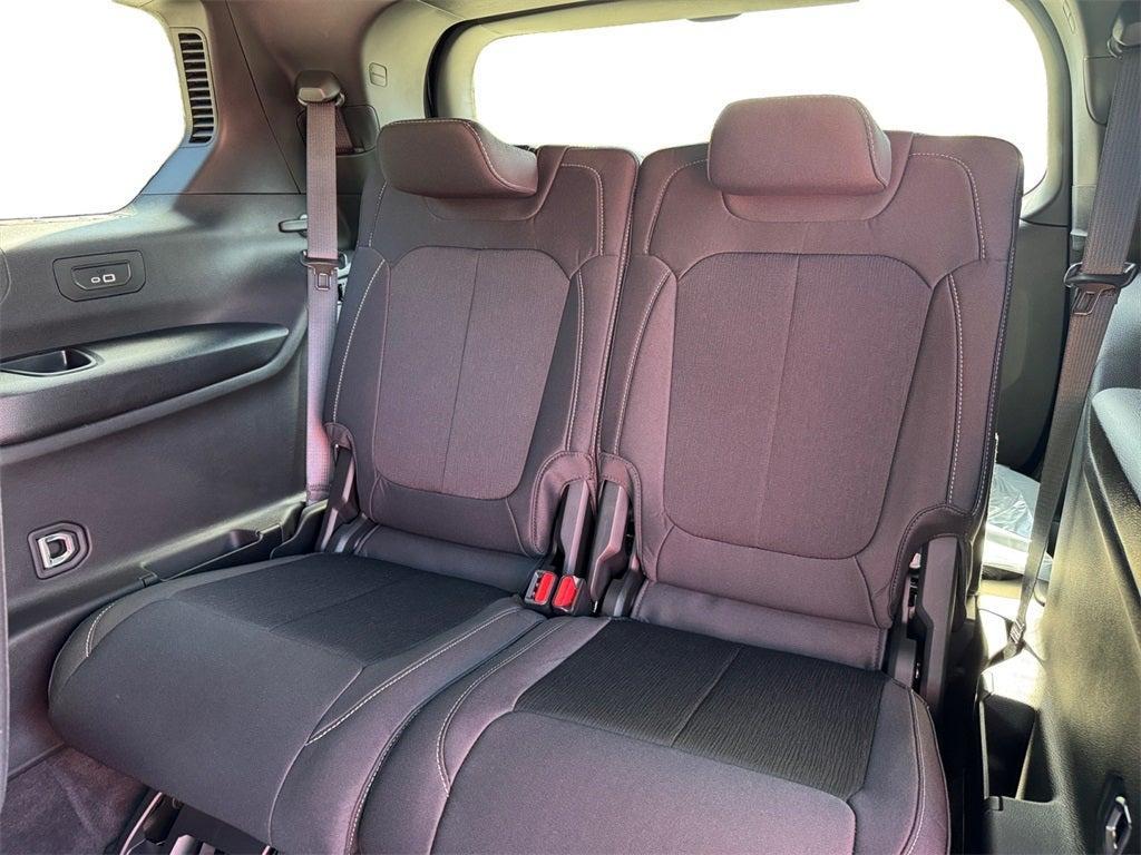 new 2025 Jeep Grand Cherokee L car, priced at $38,451