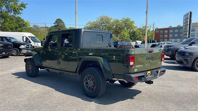 new 2024 Jeep Gladiator car, priced at $42,764