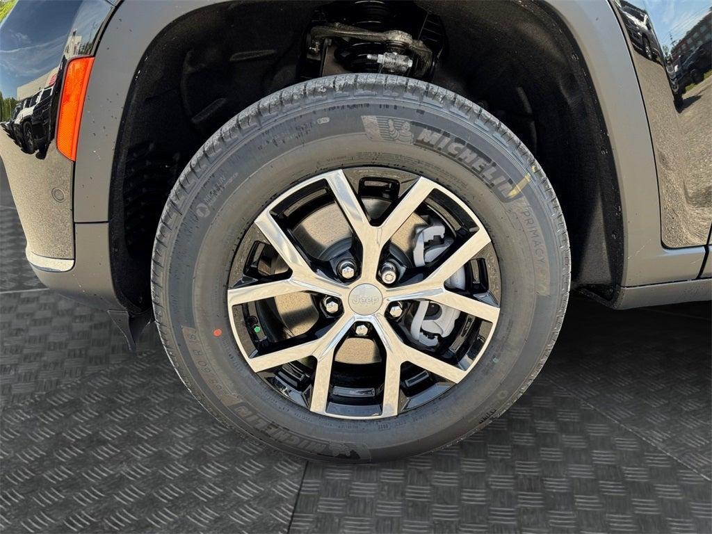 new 2025 Jeep Grand Cherokee L car, priced at $47,011