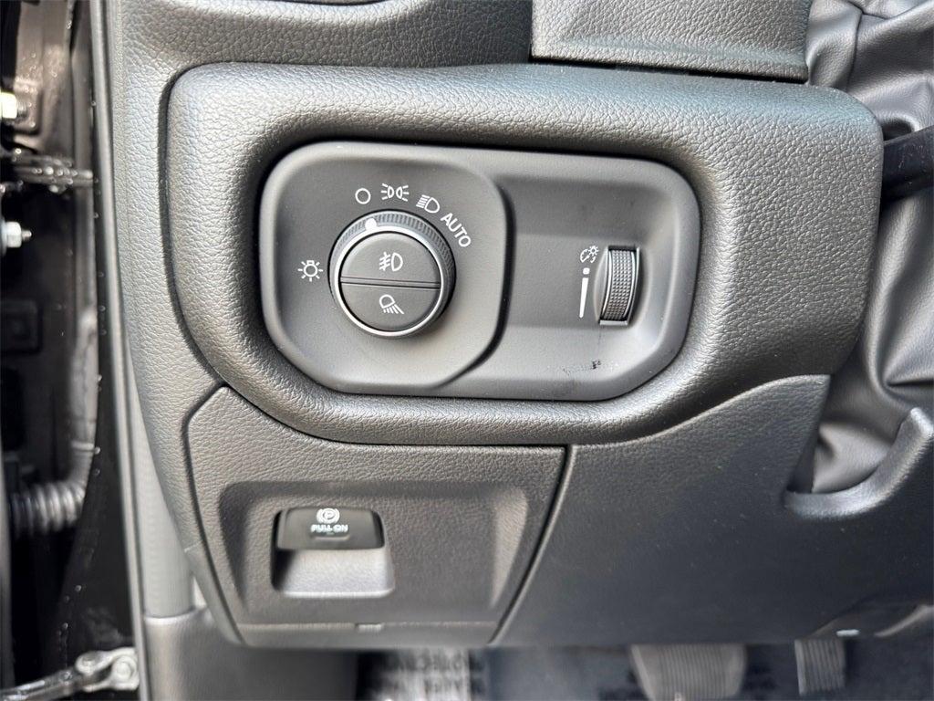 new 2025 Ram 1500 car, priced at $39,409