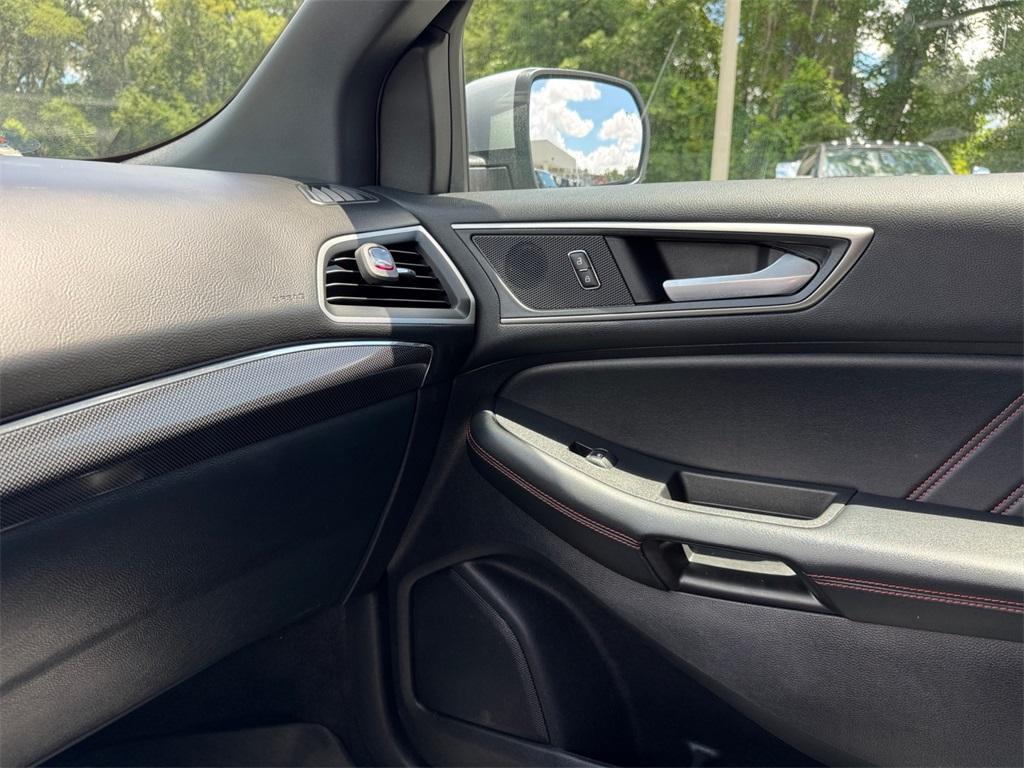 used 2021 Ford Edge car, priced at $26,756