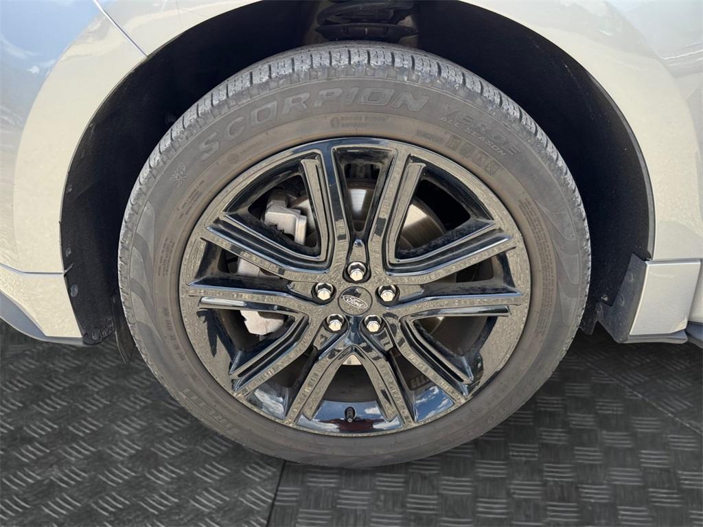 used 2021 Ford Edge car, priced at $26,756
