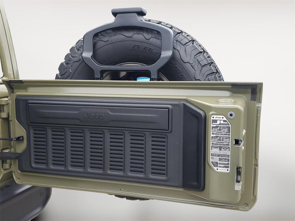 new 2025 Jeep Wrangler car, priced at $51,495