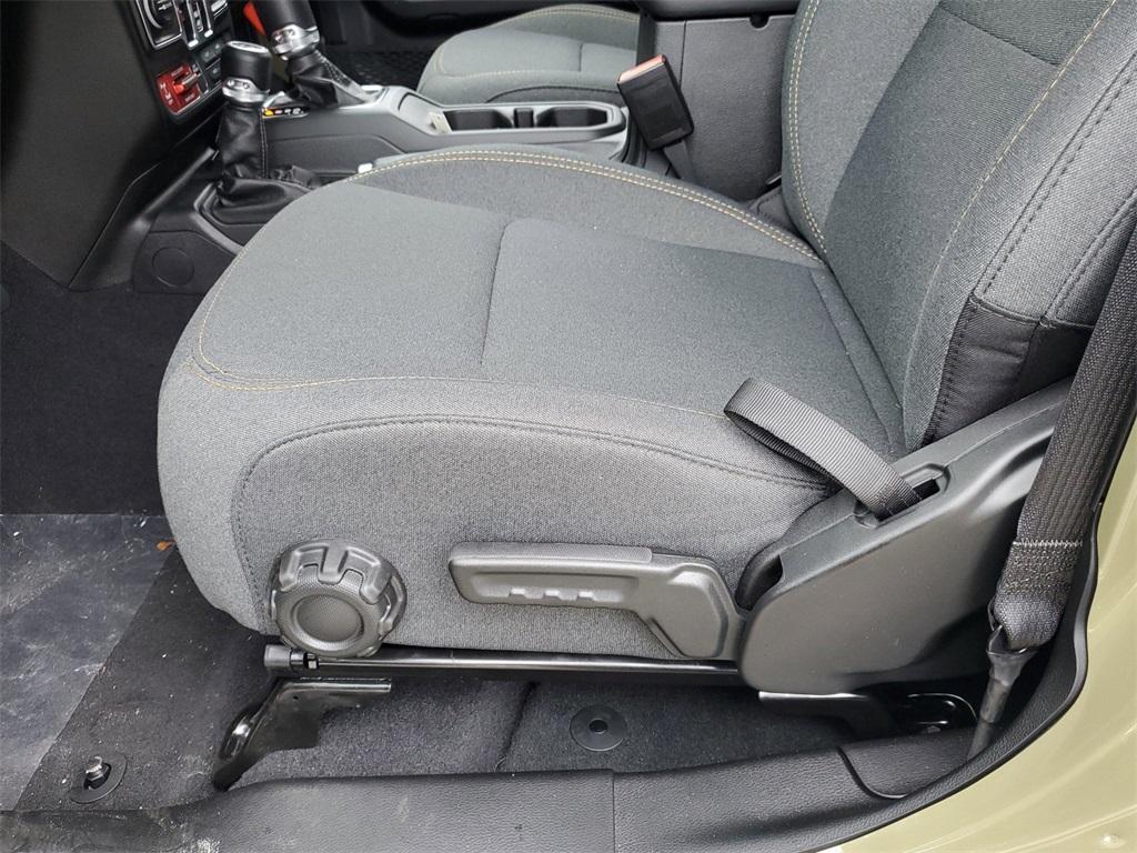 new 2025 Jeep Wrangler car, priced at $51,495