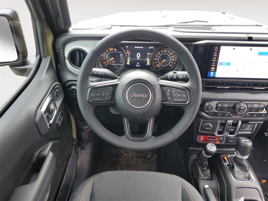 new 2025 Jeep Wrangler car, priced at $51,495