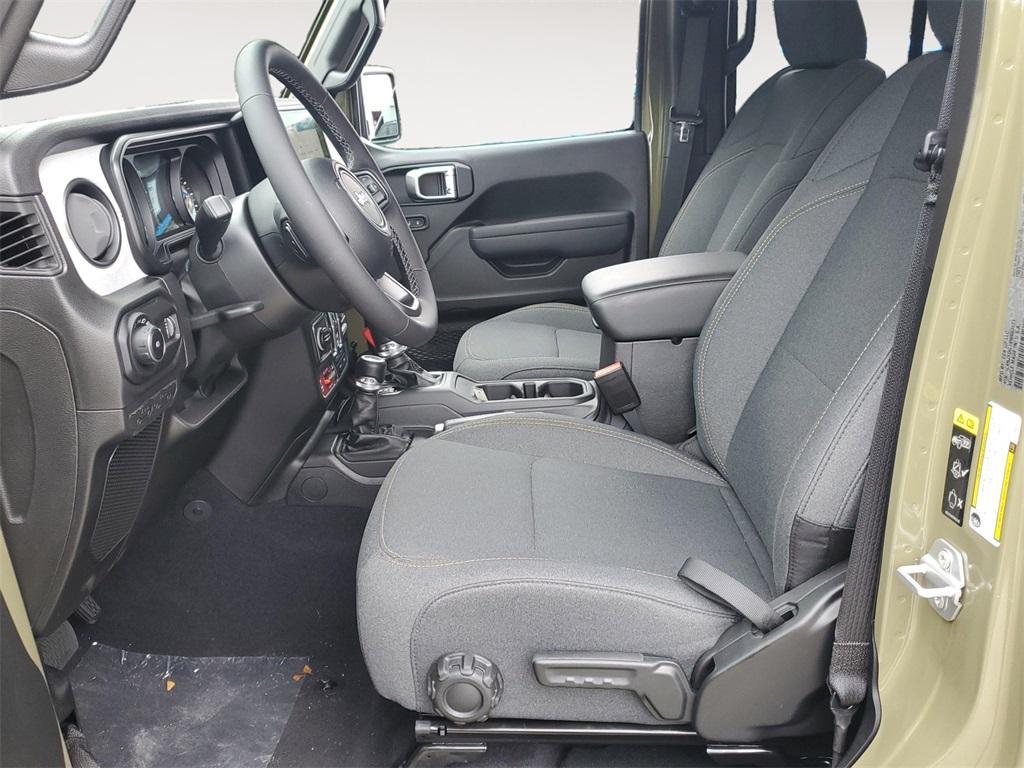 new 2025 Jeep Wrangler car, priced at $51,495