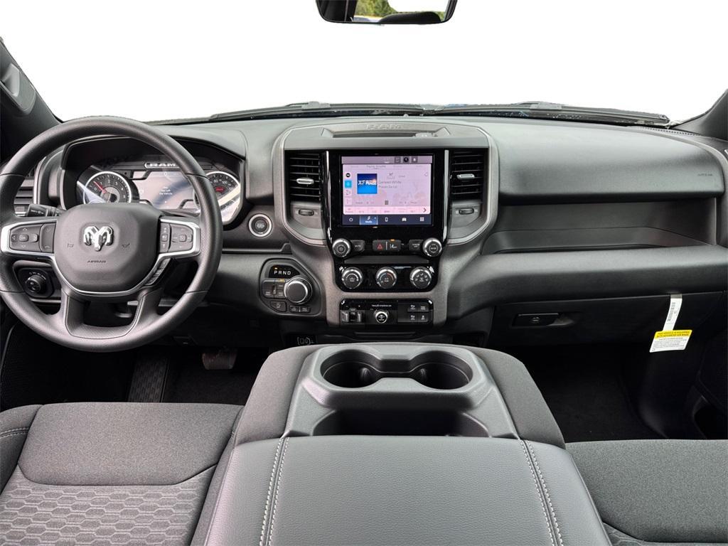 new 2025 Ram 1500 car, priced at $47,618