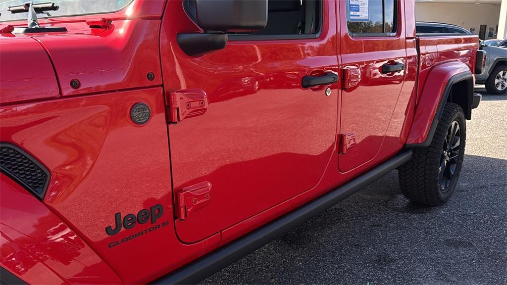 new 2025 Jeep Gladiator car, priced at $43,735