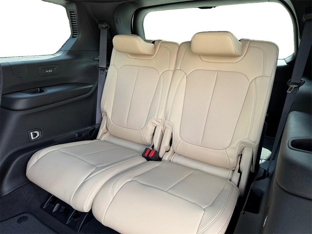 new 2025 Jeep Grand Cherokee L car, priced at $44,689